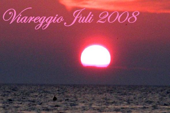 Bildname: ViareggioIT-100.jpg 
 Breite: 599 Pixel 
 H�he: 400 Pixel 
 Gr�sse: 36 kB 