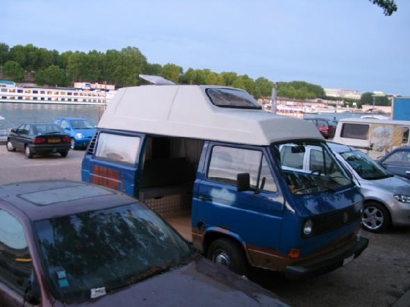 Bildname: Guugiparkplatz mit Sicht ad Saine.jpg 
 Breite: 640 Pixel 
 H�he: 480 Pixel 
 Gr�sse: 145 kB 