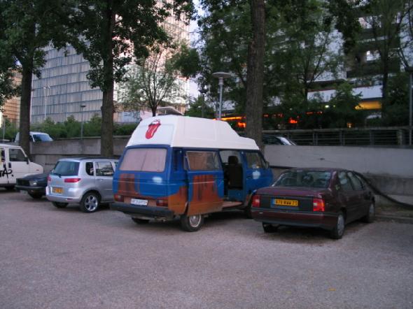 Bildname: Guugis Parkplatz ar Saine .jpg 
 Breite: 640 Pixel 
 H�he: 480 Pixel 
 Gr�sse: 187 kB 