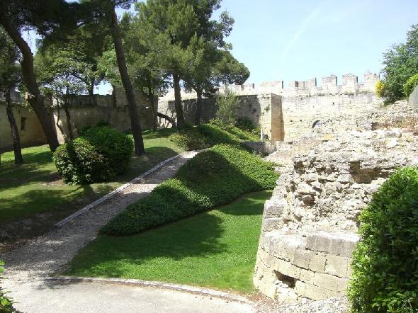 Bildname: france200905-6.jpg 
 Breite: 800 Pixel 
 H�he: 600 Pixel 
 Gr�sse: 132 kB 