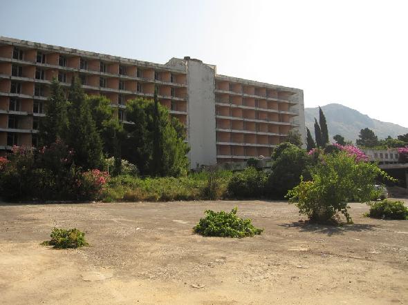 Bildname: IMG_5922.JPG 
 Breite: 1024 Pixel 
 H�he: 768 Pixel 
 Gr�sse: 132 kB 