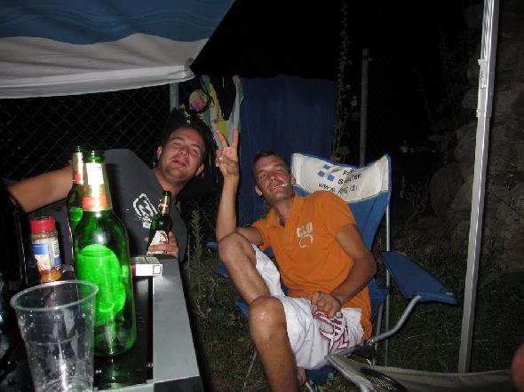 Bildname: IMG_5985.JPG 
 Breite: 1024 Pixel 
 H�he: 768 Pixel 
 Gr�sse: 109 kB 