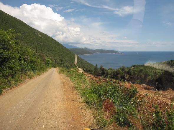 Bildname: IMG_5987.JPG 
 Breite: 1024 Pixel 
 H�he: 768 Pixel 
 Gr�sse: 153 kB 