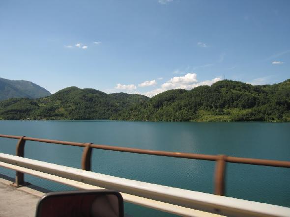 Bildname: IMG_6235.JPG 
 Breite: 1024 Pixel 
 H�he: 768 Pixel 
 Gr�sse: 75 kB 