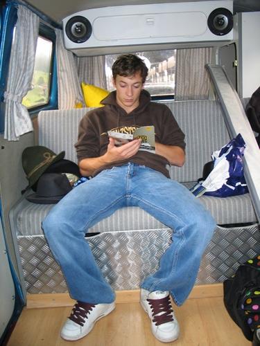 Bildname: Gampu-Programm studierä.jpg 
 Breite: 375 Pixel 
 H�he: 500 Pixel 
 Gr�sse: 89 kB 