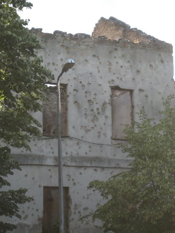 Bildname: IMG_6274.JPG 
 Breite: 768 Pixel 
 H�he: 1024 Pixel 
 Gr�sse: 99 kB 